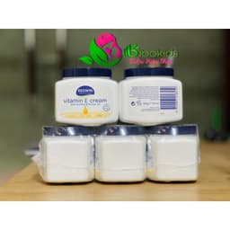 (Mẫu mới)Kem dưỡng da mềm mịn redwin Vitamin E Cream 2