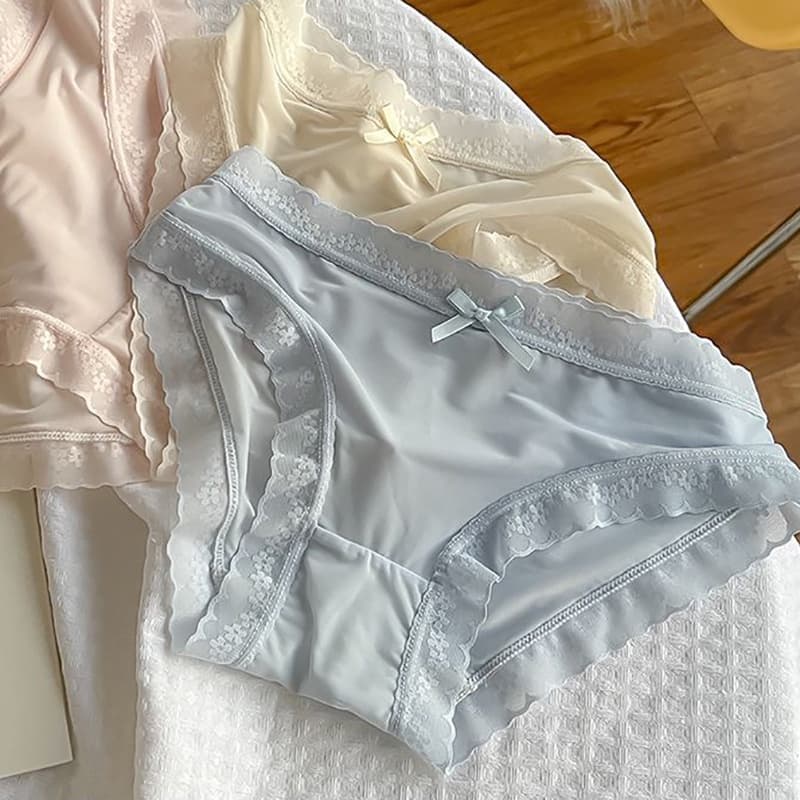 Set 5 Quần Lót Nữ Cotton co dãn 4 chiều, Quân Lót Nữ viền hoa nhiều màu, mềm mịn thoáng mát đủ size quanlotxinh