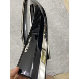 Vè che mưa chỉ inox Mitsubishi Xpander 2019-2020 2021 2022 2023 2024 chuẩn xe có sẵn keo 2