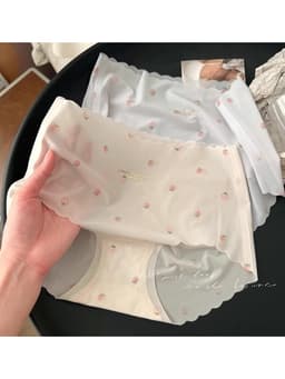 Set 10 Quần Lót Thun Lạnh Họa Tiết Quả Dâu Tây Tàng Hình, Quần chíp su thạch không vân không lộ viền 4