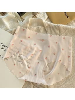 Set 10 Quần Lót Thun Lạnh Họa Tiết Quả Dâu Tây Tàng Hình, Quần chíp su thạch không vân không lộ viền 9