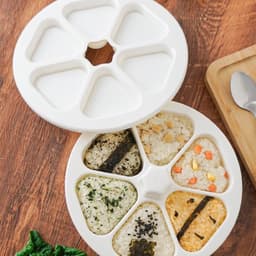 Combo 50 Túi Đựng Cơm Nắm Tam Giác Họa Tiết Hoạt Hình, Khuôn Đóng Cơm Trộn Rong Biển 9