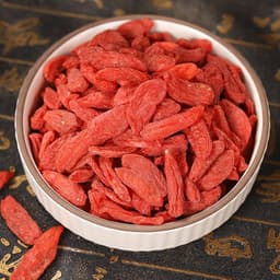 ✅ [CHÍNH HÃNG] Kỷ Tử Đỏ (Câu Kỉ Tử) Sấy Khô Quả To Đỏ Đều Đẹp Da Tăng Cường Thị Lực Bồi Bổ Cơ Thể 3