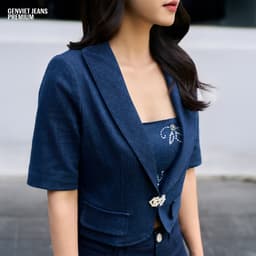 Áo Khoác Jeans Nữ Cộc Tay GENVIET JEANS Vải Cotton USA Dáng Ngắn Đính Cúc Cao Cấp 8968 3