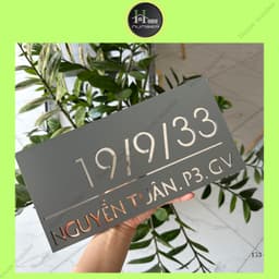 Biển số nhà. Bảng số nhà âm bản HOUSE NUMBER thiết kế theo phong cách chữ chìm hiện đại, tôn vinh vẻ đẹp ngôi nhà bạn 3