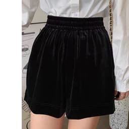 Quần Short Nữ Chất Nhung Mịn Cạp Cao Hack Dáng- Đùi Nhung Phồng siêu đẹp m020 6