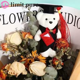 Gấu TỐT NGHIỆP nhỏ (Kích thước: khoảng 10cm)  trang trí bó hoa cực đẹp.. . 3