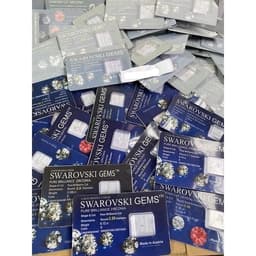 Đá đính răng SWAROVSKI GEMS Úc 1
