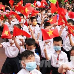 Combo 10 cái Cờ vẫy cầm tay vải phi bóng đẹp khai giảng in 1 mặt, in 2 mặt 5