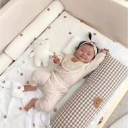 Gối ôm trẻ em LOẠI DÀI có Sticker gấu, hoạ tiết caro nâu thích hợp trẻ từ 1 tuổi trở lên phong cách Hàn Quốc 4