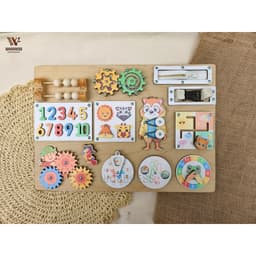 Bảng bận rộn IN TÊN RIÊNG - Busy board thương hiệu Woodness  - Đồ chơi gỗ giáo cụ Montessori - Board game 5
