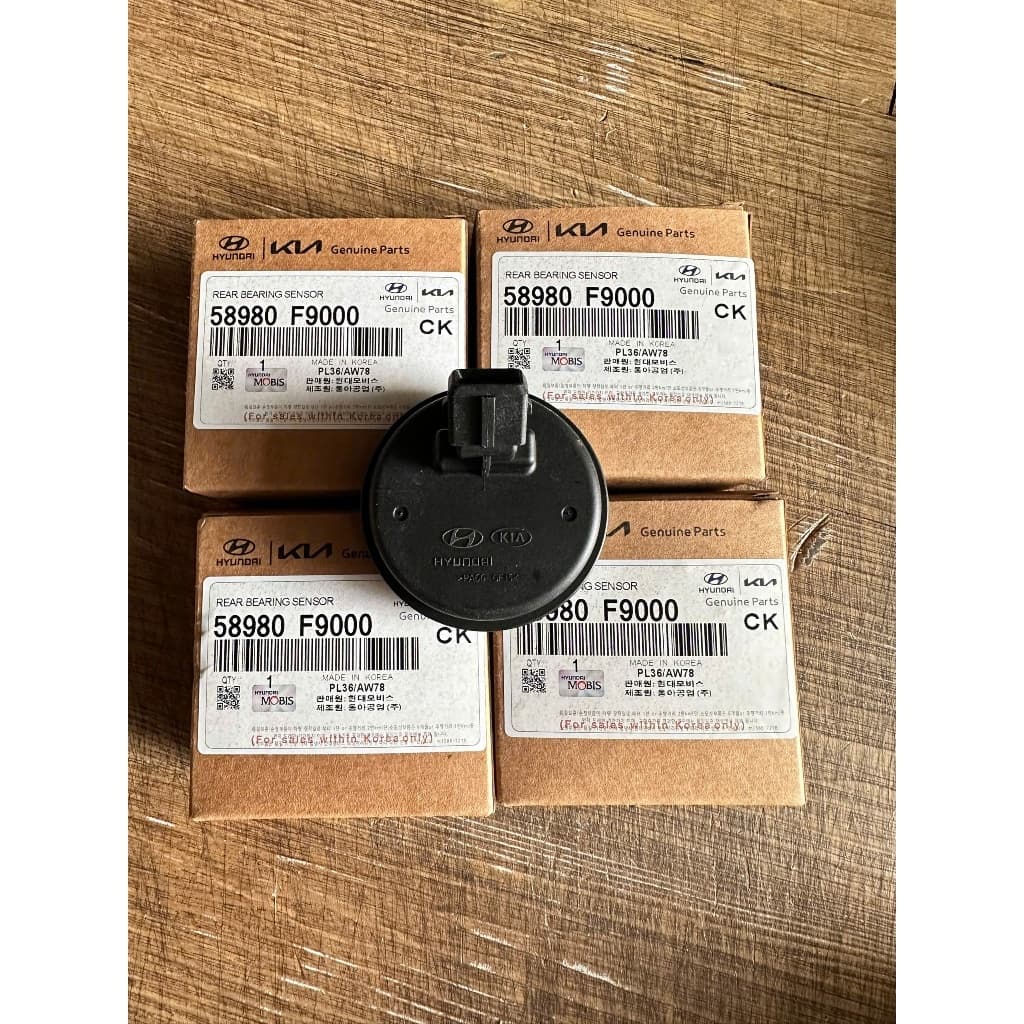 Nắp cảm biến abs sau Accent 18-24, Soluto 18-22, Rio 16-22 58980F9000- 58980 F9000 oem ShangHai