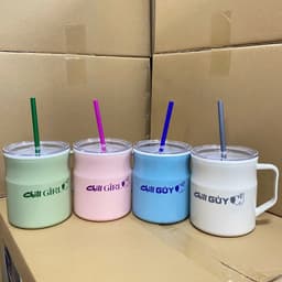 LY NHỰA HOT TREND 550ML - 1L CÓ QUAI & ỐNG HÚT – THIẾT KẾ TIỆN LỢI, GIỮ NHIỆT HIỆU QUẢ, AN TOÀN 1
