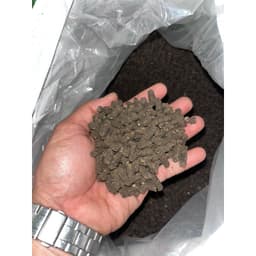 Hữu cơ nở 1kg công ty BM Orgafly 70OM 3-2-2 NPK, tốt cho cây. 3
