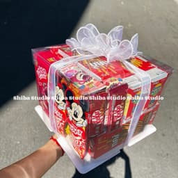 hộp quà full đỏ size M 22x22x18cm 4