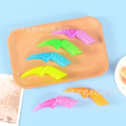 Vỉ 24 Chiếc Móng Vuốt Dạ Quang Đồ Chơi Móng Tay Giả Phát Sáng Nhiều Màu Sắc 2