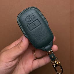 Bao da chìa khoá xe ô tô Toyota RAIZE, VELOZ, Wigo AVANZA, Yaris cros bản 2 nút TOY_F2 4