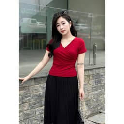 Áo thun nữ che bụng sau sinh cổ tim dáng ôm nhẹ nhún eo Evalover 5