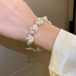 Vòng Tay Ngọc Trai Nhân Tạo Vingtage Retro Baroque - Unisex 1