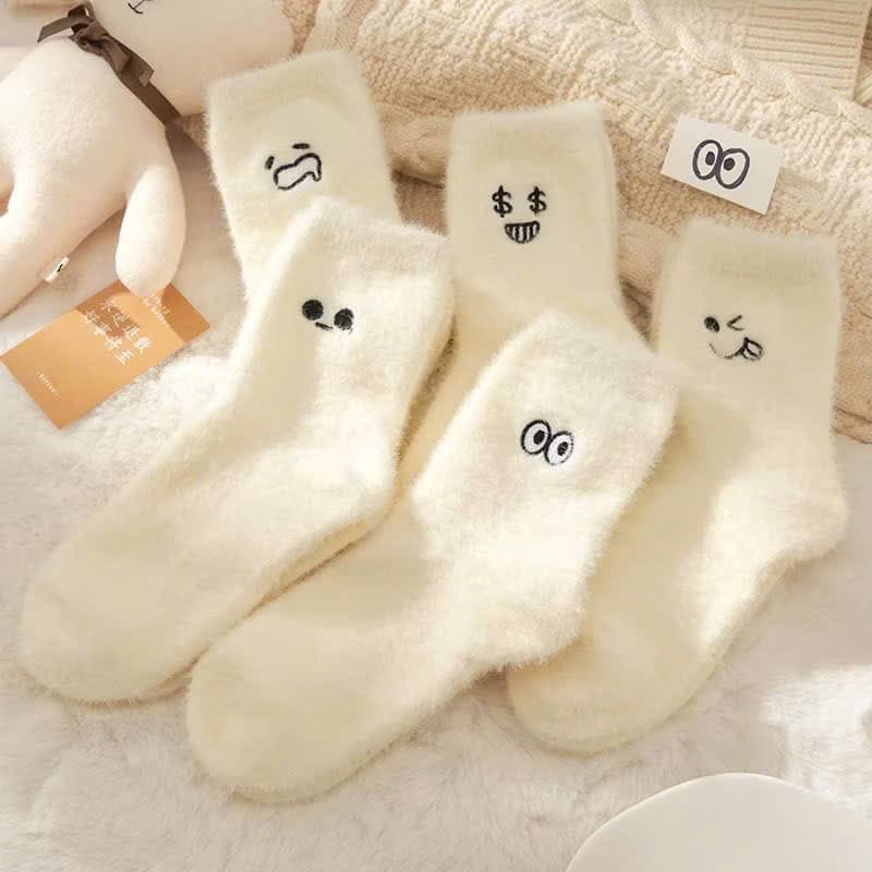 Set 5 Đôi Tất Cao Cổ Len Lông Cừu Dày Dặn Siêu Ấm Phối Họa Tiết Biểu Cảm Dễ Thương Tt46