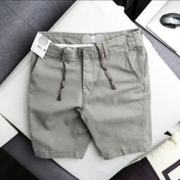 | 55kg - 103kg | Quần short kaki nam DÁNG SLIM FIT túi chéo dây lưng rút , quần đùi nam big size 100kg - 3bros 4