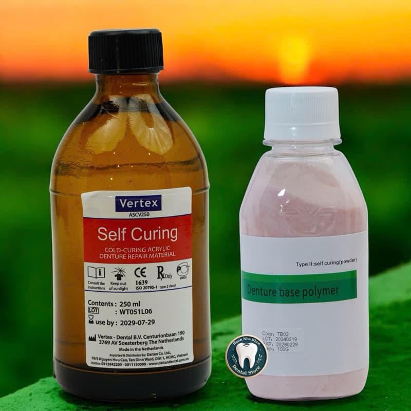 Nước và Bột Tự Cứng Nha Khoa