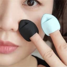 Bông phấn dạng ngón tay mini, thuận tiện cho việc che khuyết điểm trên khuôn mặt, có thể dùng ướt hoặc khô 6