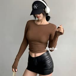 Áo Thun Nữ Dài Tay Croptop JUSTDUN CT25 – Dáng Ôm Body, Chất Liệu Cotton Mịn Mềm, Co Giãn Thoải Mái 7