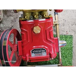 Máy bơm rửa xe dây đai KNC 3HP ty sứ 5