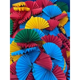 Set 5 quạt giấy màu đỏ size 15cm,20cm ( nửa quạt) Decor 6