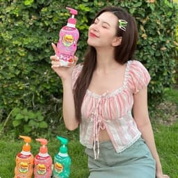 Sữa tắm hương hoa quả Chupa Chups 550ml Thái Lan - Dành cho người lớn giúp làm trắng , mờ thâm, dưỡng ẩm cho da 7