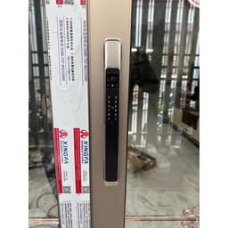Khóa điện tử cửa nhôm xingfa Laffer XD02 vân tay và nhận diện khuôn mặt  TTLOCK chống nước ngoài trời 2
