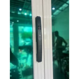 Khóa điện tử cửa nhôm xingfa Laffer XD02 vân tay và nhận diện khuôn mặt  TTLOCK chống nước ngoài trời 6