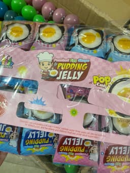 Bịch 40 gói Thạch trứng ốp la kèm kẹo nổ mỗi gói 26 gr siêu ngon cho bé 4