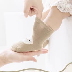 Set 5 Đôi Tất Trẻ Em Sơ Sinh Chó Trắng Cotton Tăm Chống Trơn Trượt Cho Bé Trai, Bé Gái Đi Cực Xinh SS61 { T102 } 7