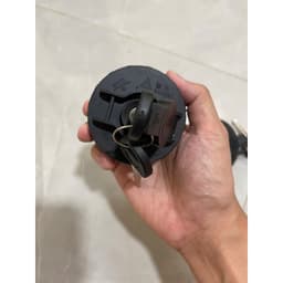 Nắp bình dầu huyndai đô thành iz65 ,iz49 Hàng QC Chuẩn loại 1 cao cấp 4