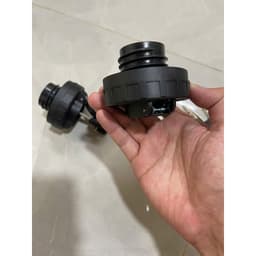 Nắp bình dầu huyndai đô thành iz65 ,iz49 Hàng QC Chuẩn loại 1 cao cấp 8