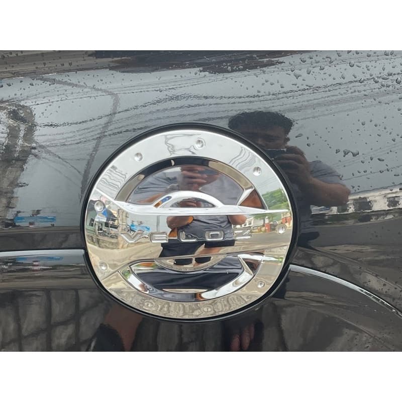 nắp xăng crom sáng bóng cho xe veloz