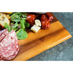 Thớt gỗ keo kích thước lớn 7COOKS có rãnh hứng nước, móc treo,miễn phí khắc tên theo yêu cầu 4