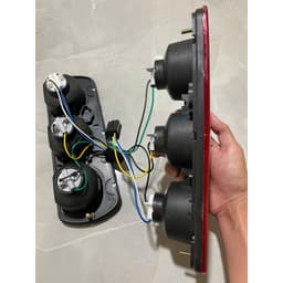 Đèn hậu đèn lái xe tải THACO TOWNER 950 990 990kg có sẵn bóng loại tốt 8