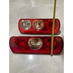 Đèn hậu đèn lái xe tải THACO TOWNER 950 990 990kg có sẵn bóng loại tốt 9