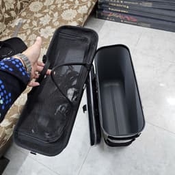 Thùng Đựng Cá GUF VIP chất liệu nhựa ABS cao cấp phủ carbon hàng chính hãng 5