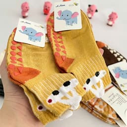 Tất Vớ Em Bé 1-2 Tuổi Nhiều Màu Sắc SKU032 Góc Tất Có Chống Trượt 6