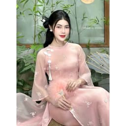 Set áo dài cách tân tơ thêu hoa 4 tà gài nút tàu đính charm tay lửng phối quần suông lụa latin xinh xắn hottrend 2026 2