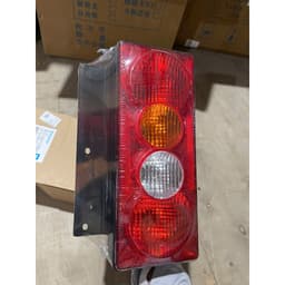 Đèn LED hậu xe tải huyndai đô thành iz49 Hàng Chính hãng 9