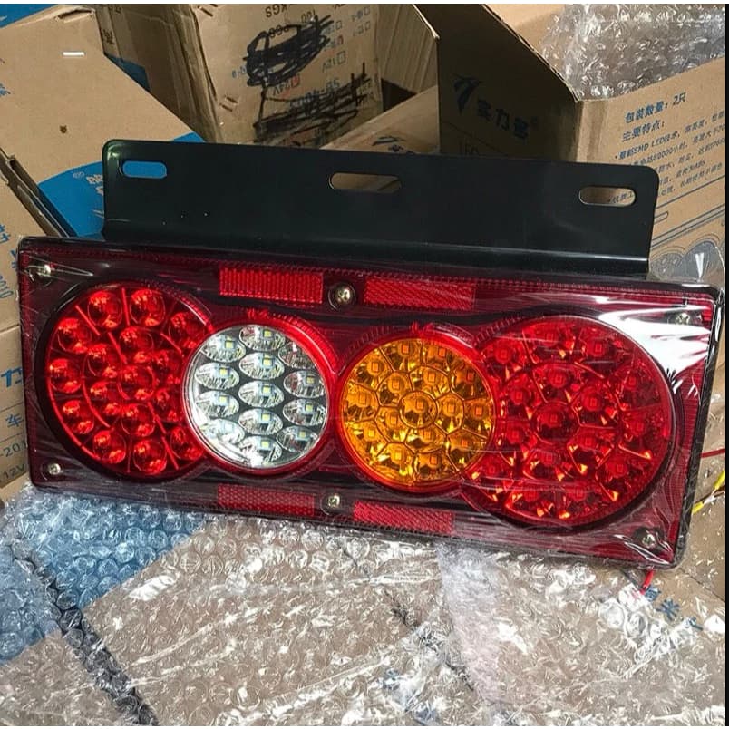 Đèn LED hậu xe tải huyndai đô thành iz49 Hàng Chính hãng