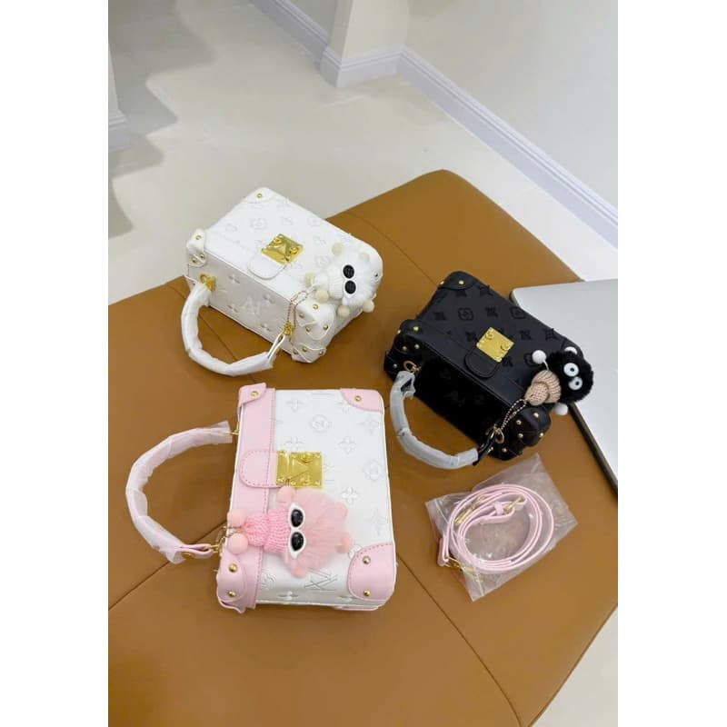 Túi cốp nữ đẹp thiết kế nổi bật và sang trọng phù hợp làm túi đi chơi và dự tiệc