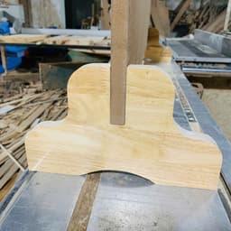 Chân đế giữ vách ngăn vững chắc chống nước 3