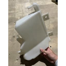 Bình nước phụ isuzu NPR 5 tấn Hàng Chính Hãng 9