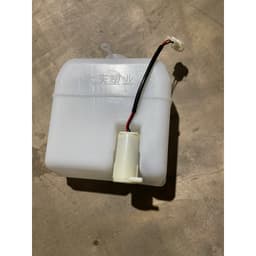 bình nước rửa kính kenbo Hàng Chính Hãng 6